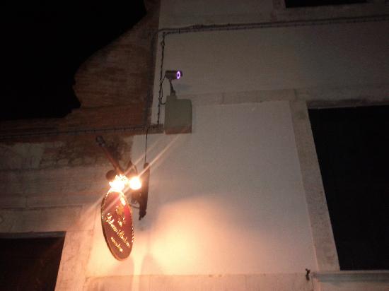  - Camera: Calle Priuli 1